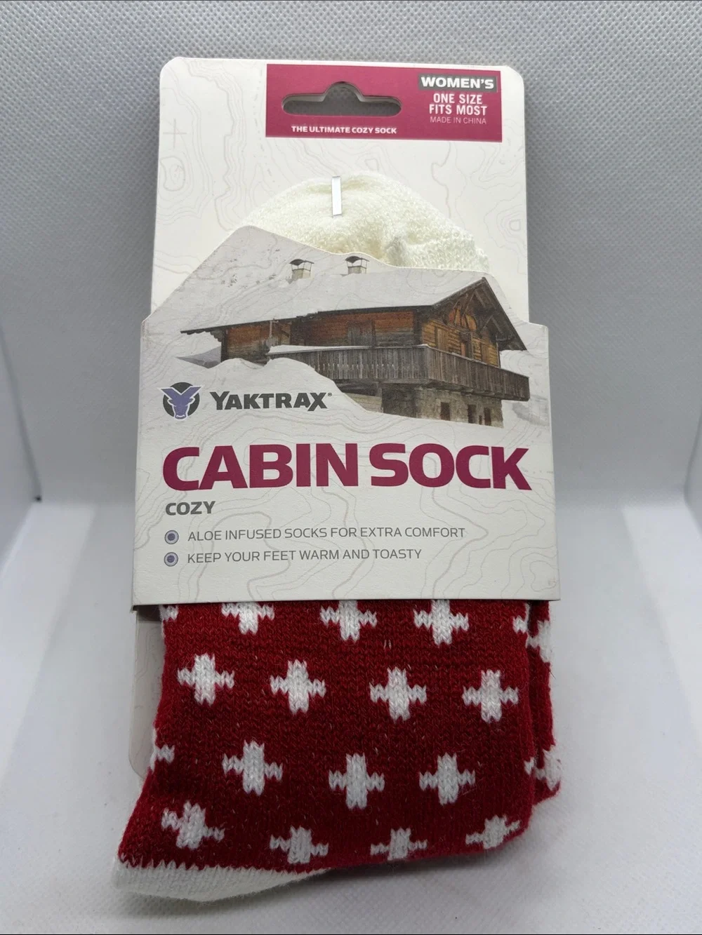 NWT Yaktrax Women's Cabin Socks Red Cream Fair Isle Christmas Holidays Gift